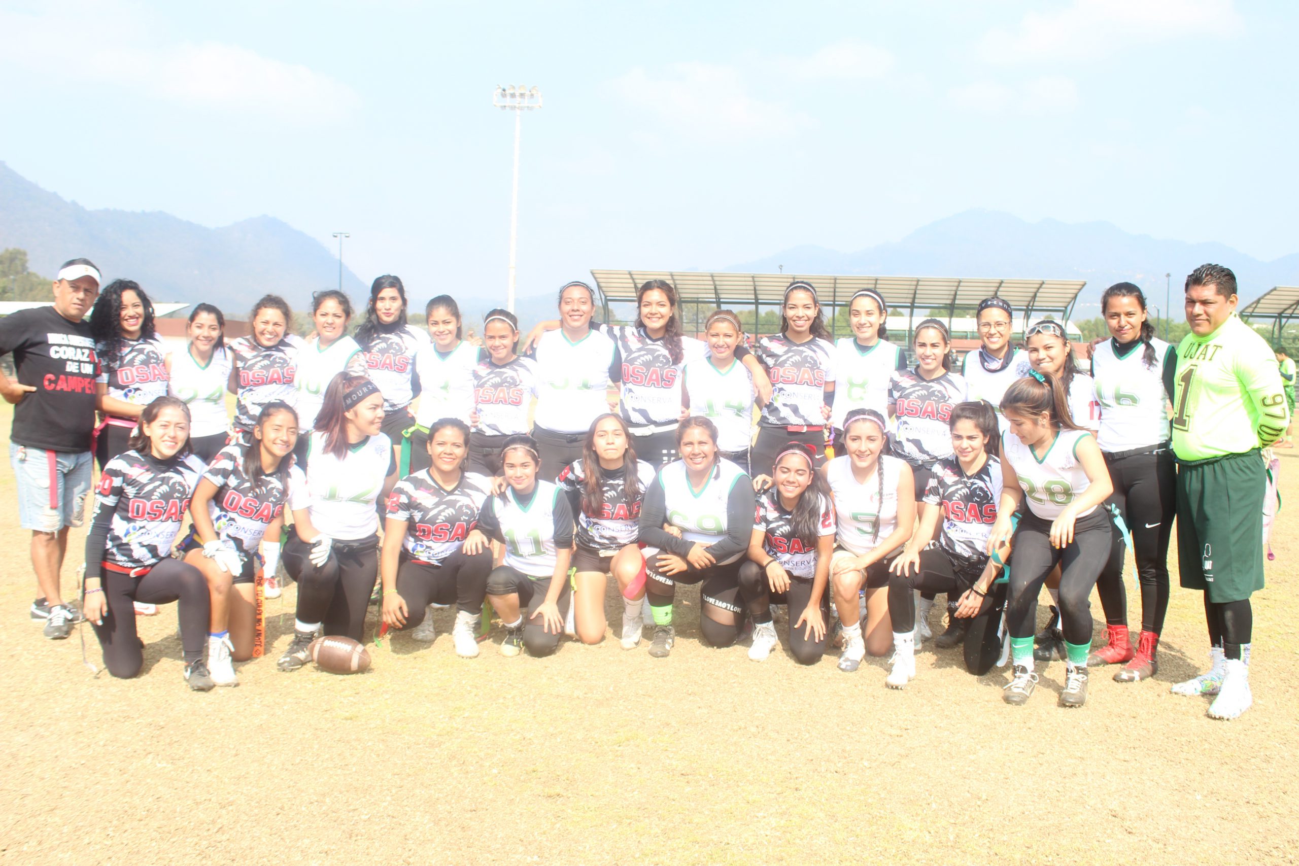 Osas & UJAT Tab Cat Femenil Libre